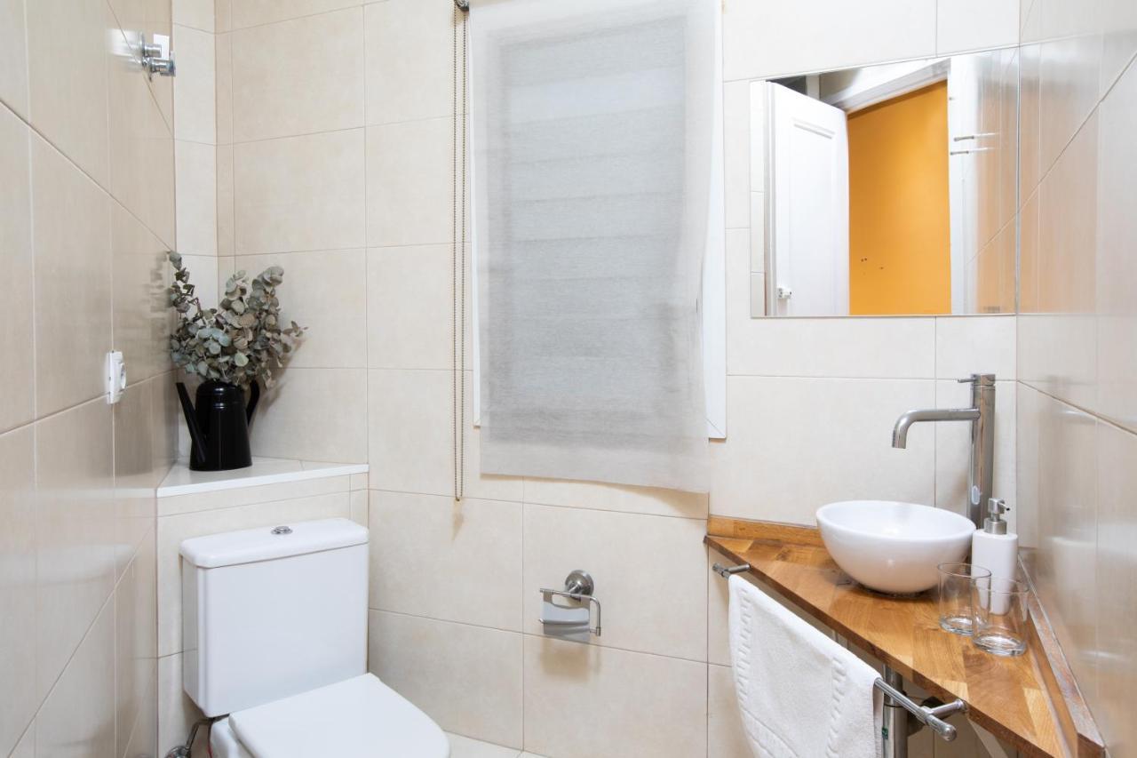 Budget Double Room,758647933:JPEG